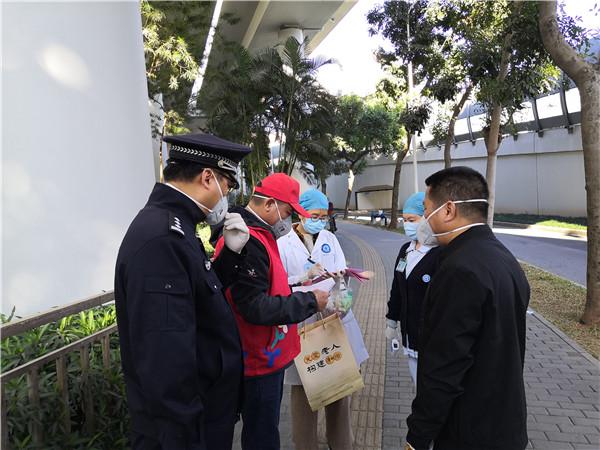 暖心故事丨“疫情不退，我們不退” 走近社區網格員的抗疫故事