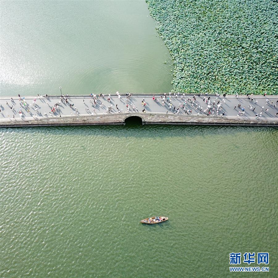 （美麗中國）（4）鳥瞰西湖美景